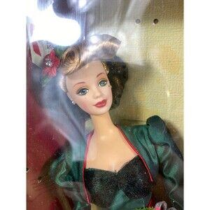 Holiday Sensation Barbie – Holiday Homecoming Collector Series